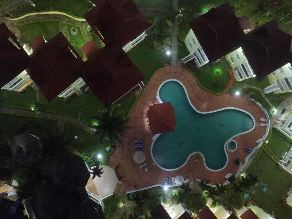 River Side Apt 9 @ Mystic Ridge. Ocho Rios Exteriér fotografie