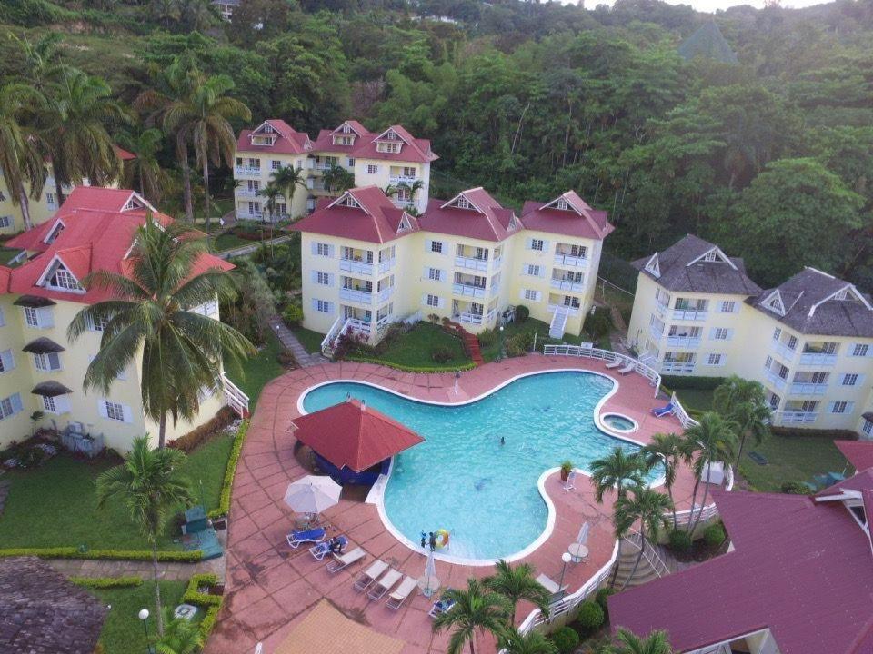 River Side Apt 9 @ Mystic Ridge. Ocho Rios Exteriér fotografie